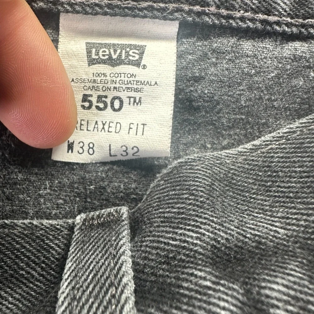 Vintage Levi's 550 Red Tab Jeans Mens 38x32 Black Cotton Denim Tapered Relaxed